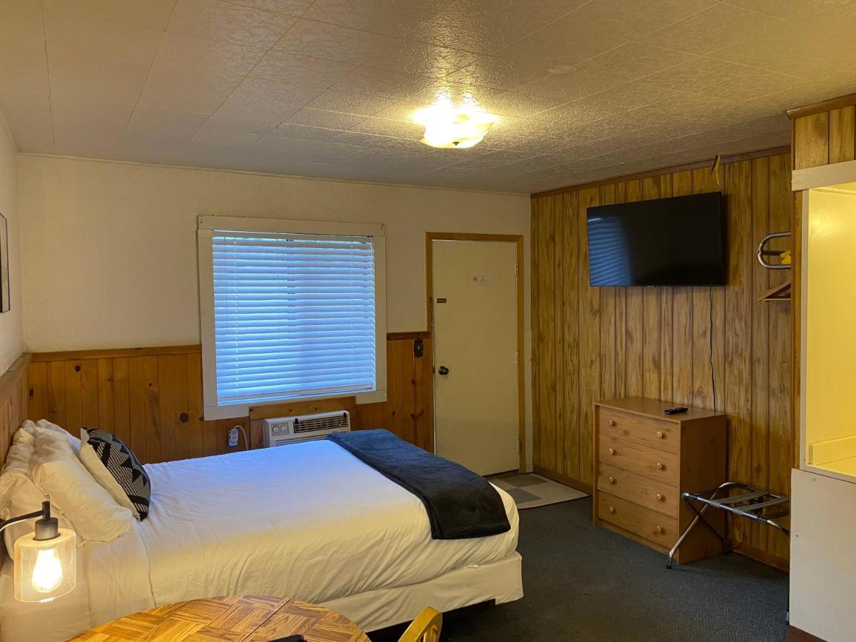 Columbia Point Resort Kettle Falls Екстериор снимка