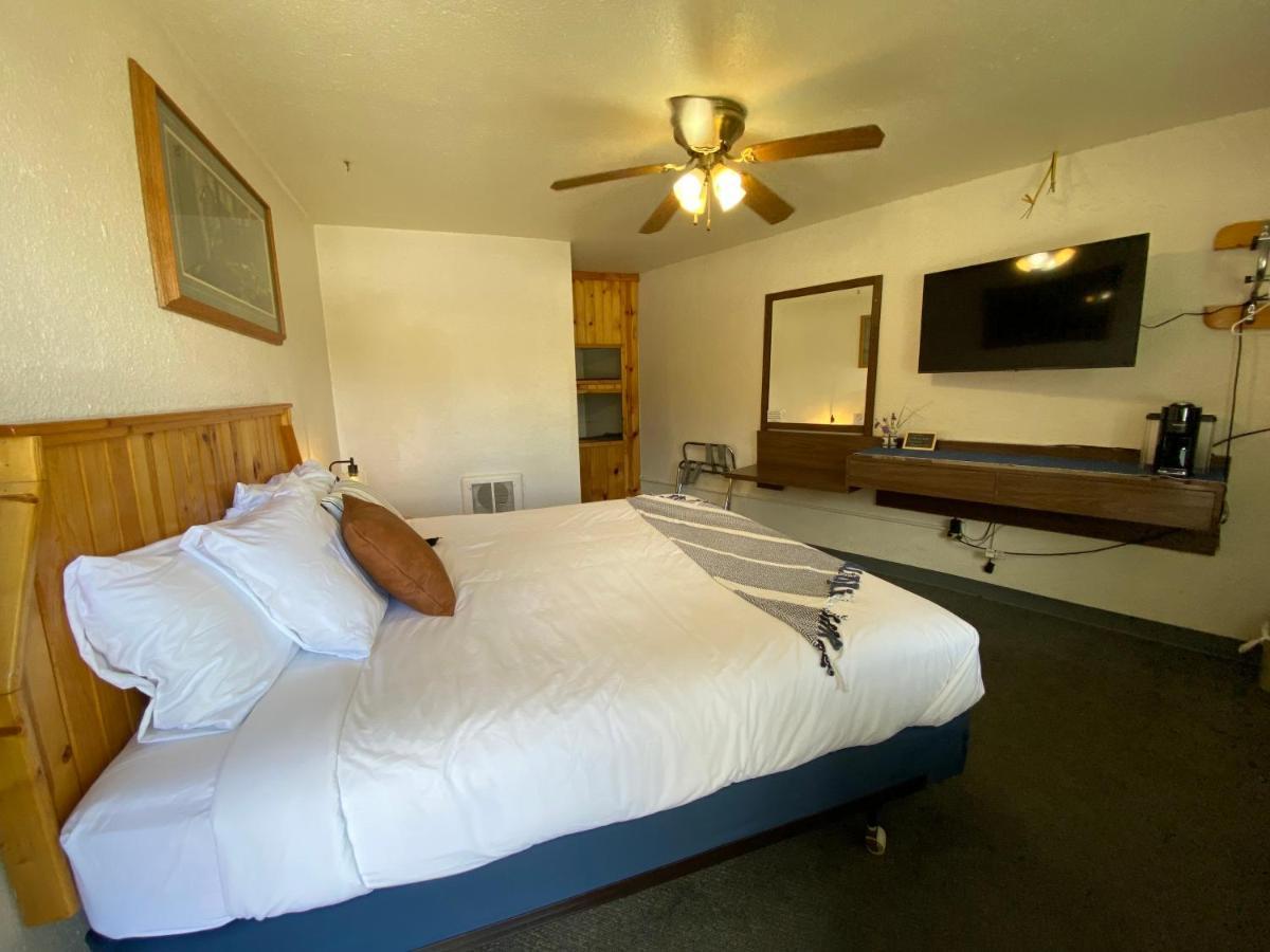 Columbia Point Resort Kettle Falls Екстериор снимка
