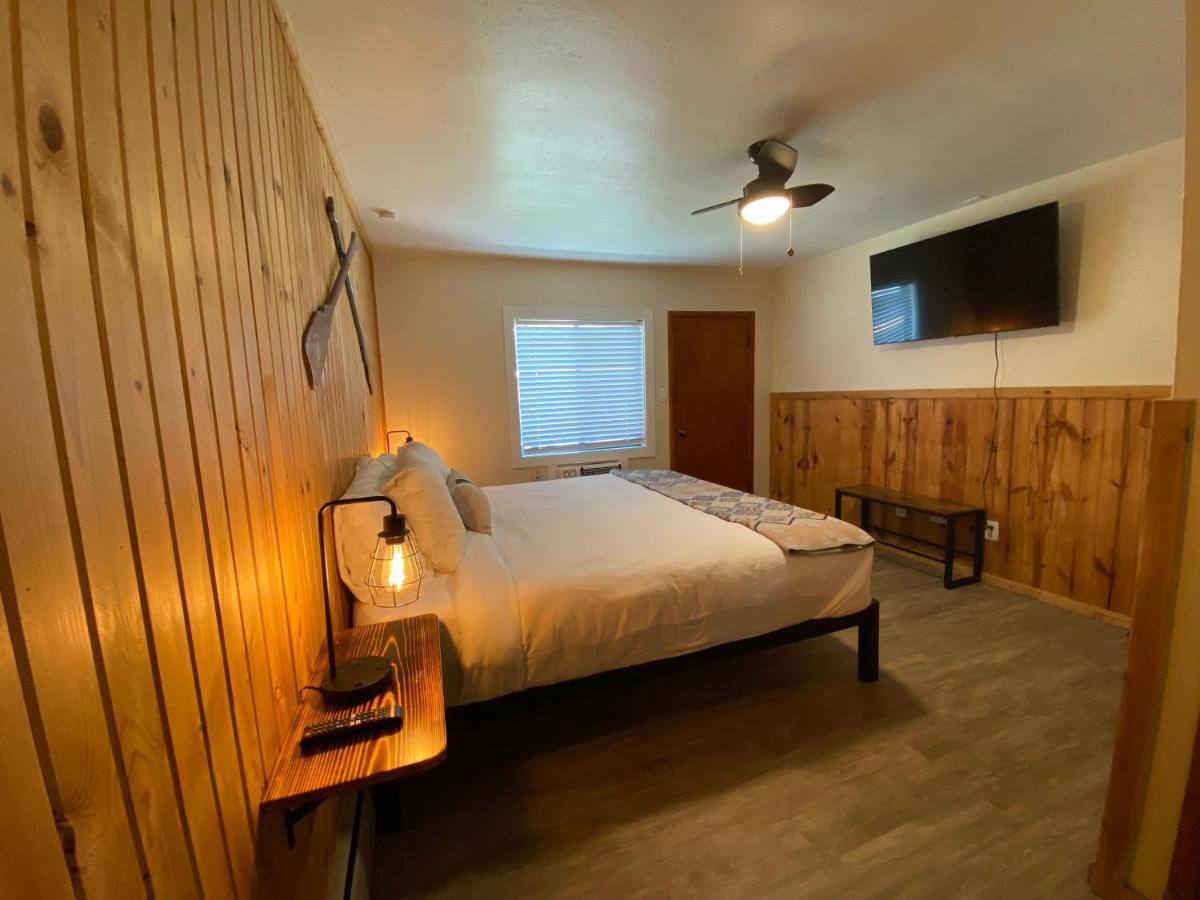 Columbia Point Resort Kettle Falls Екстериор снимка